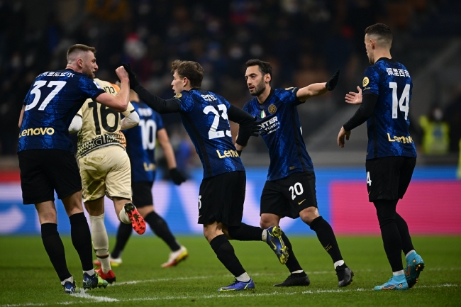 安德烈亚·贝尔塔再次获胜，阿森纳宣布双重签约