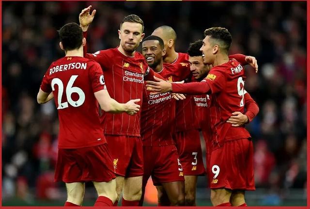 中超：上海海港主场4-1大胜深圳