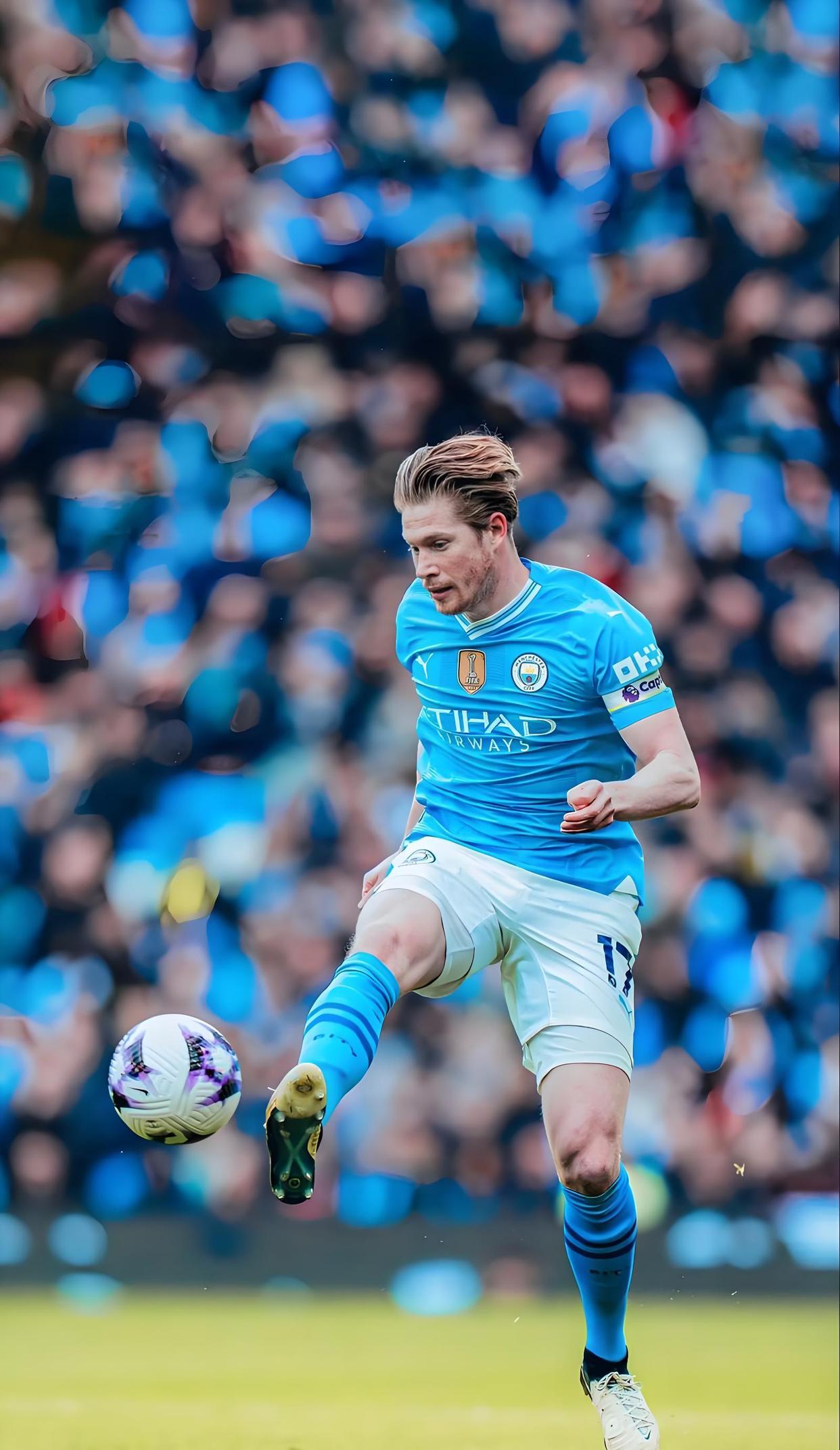 官方：英冠升班马雷克瑟姆签下莱斯特城后卫考迪