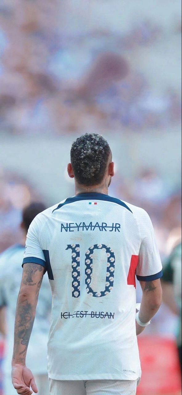 活塞队记：艾维今天可以出战，此前被列入出战成疑名单